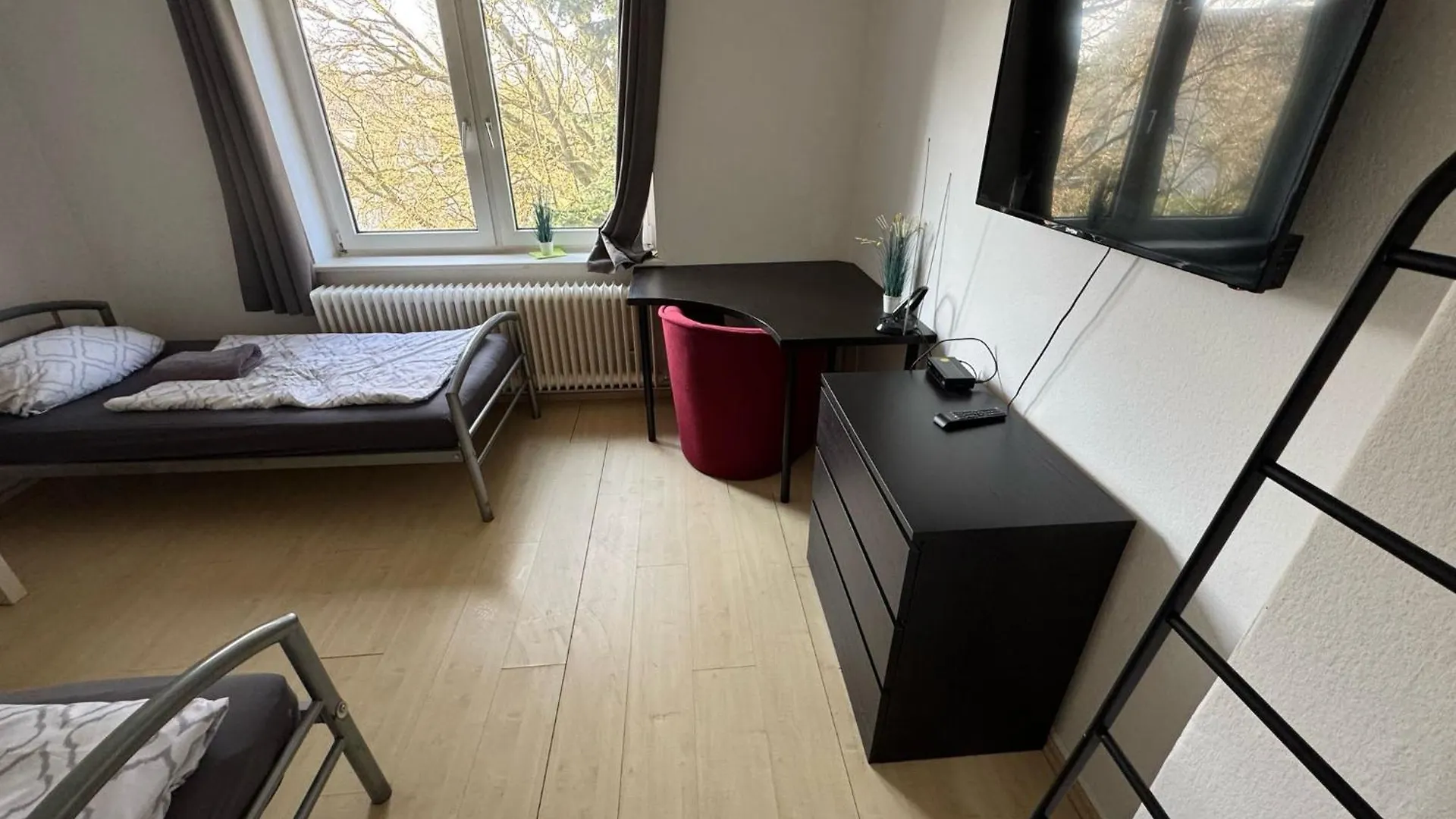 Ruhige 3-Zimmerwohnung Im Norden Bremens Fuer Monteure Und Geschaeftsreisende Pm 35 Og アパート
